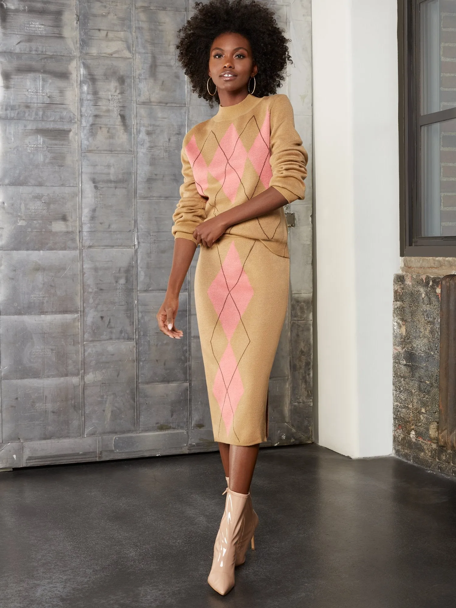 Argyle Sweater Pencil Skirt