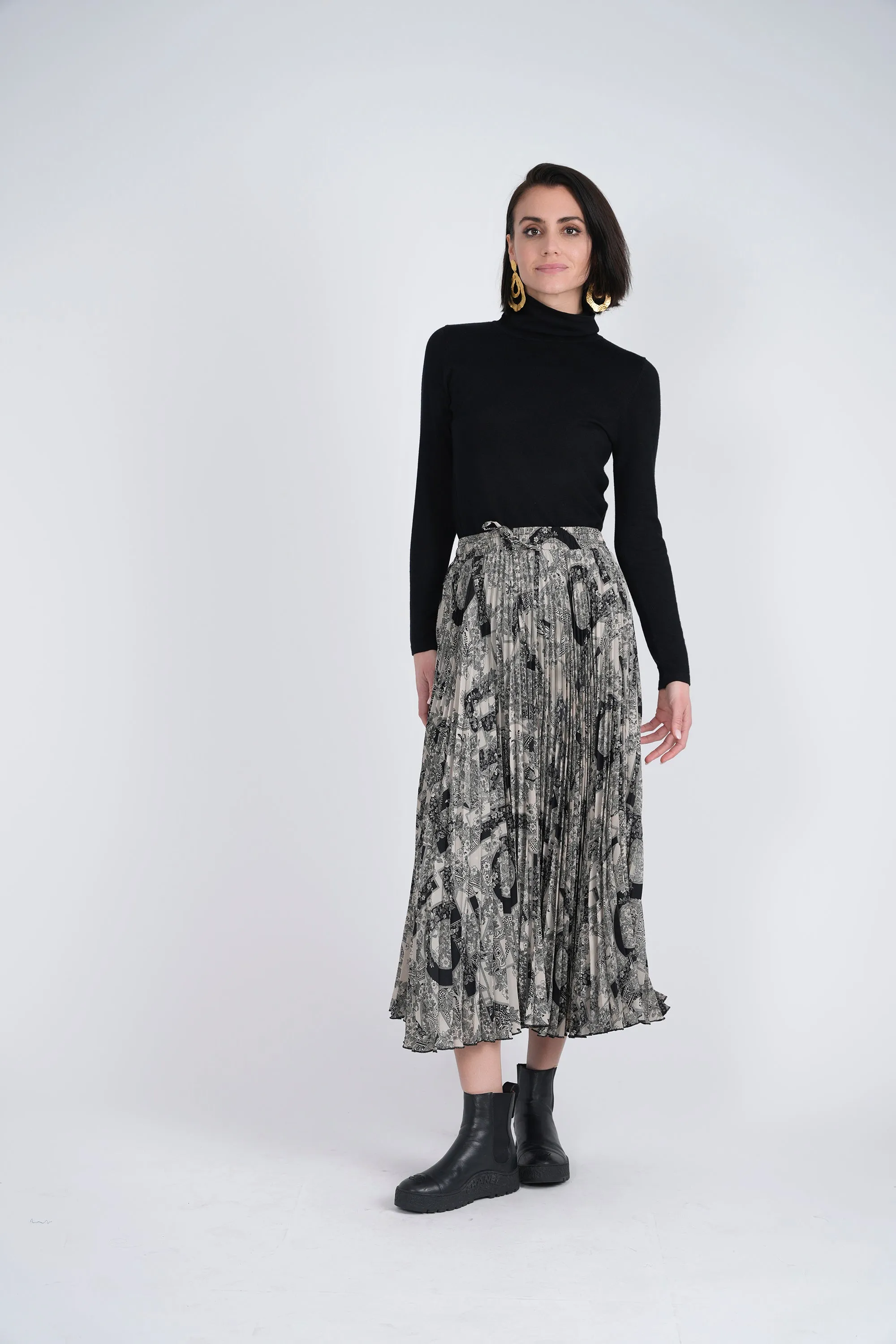 EUX Pleated Chiffon Midi Skirt