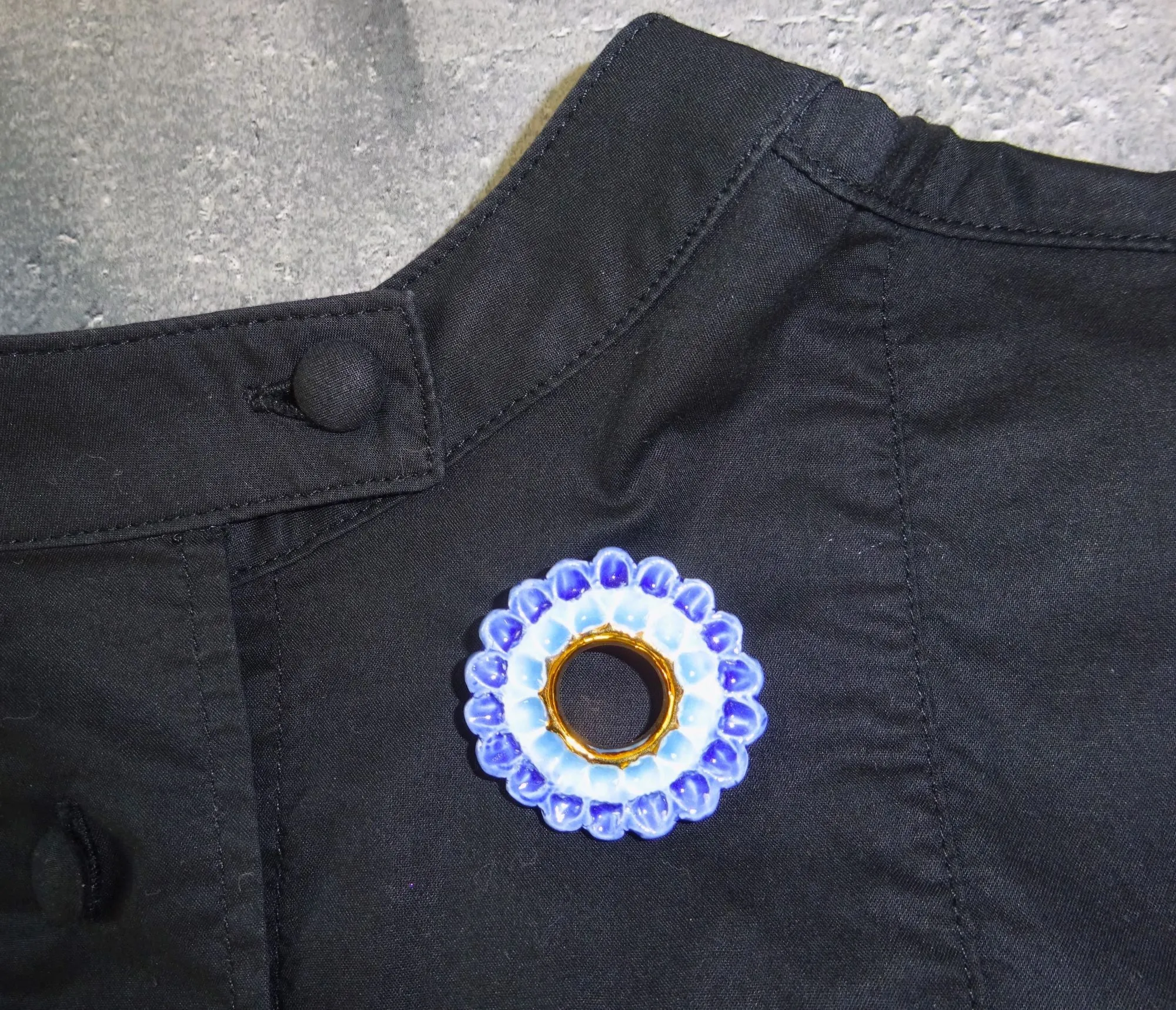 Flower Brooch Dahlia Light Blue   Blue