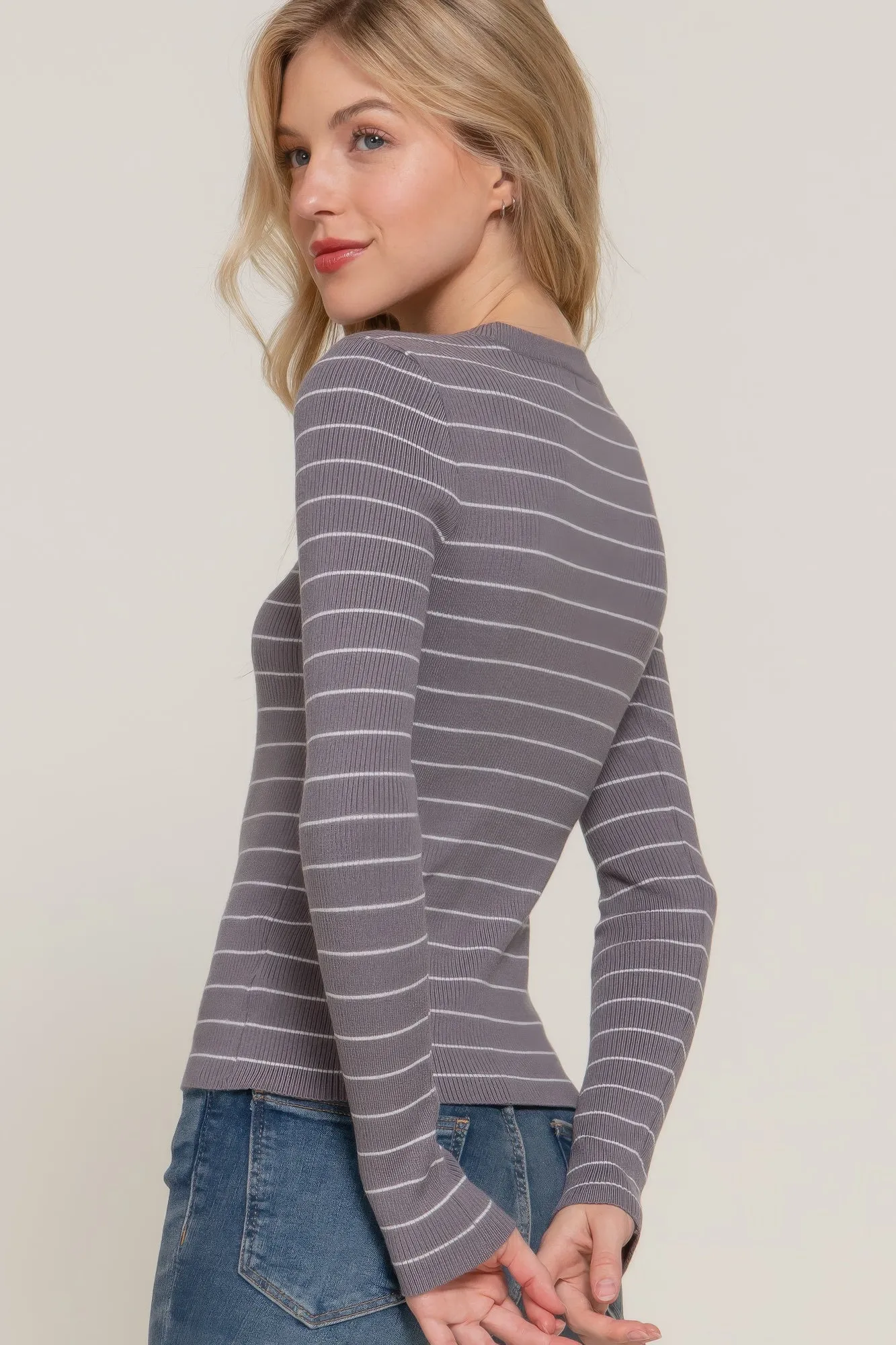 Long Sleeve Crew Neck Stripe Sweater – Classic Comfort with Timeless Style