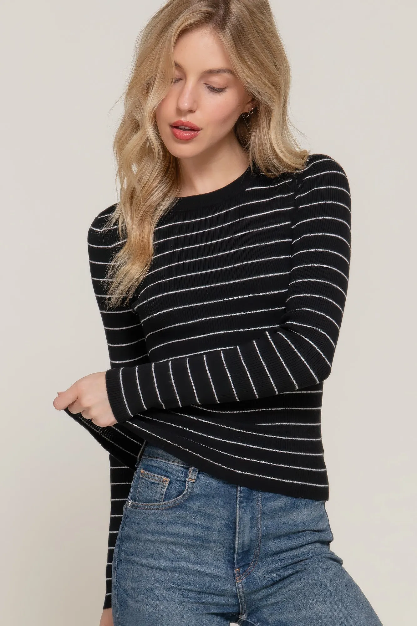Long Sleeve Crew Neck Stripe Sweater – Classic Comfort with Timeless Style