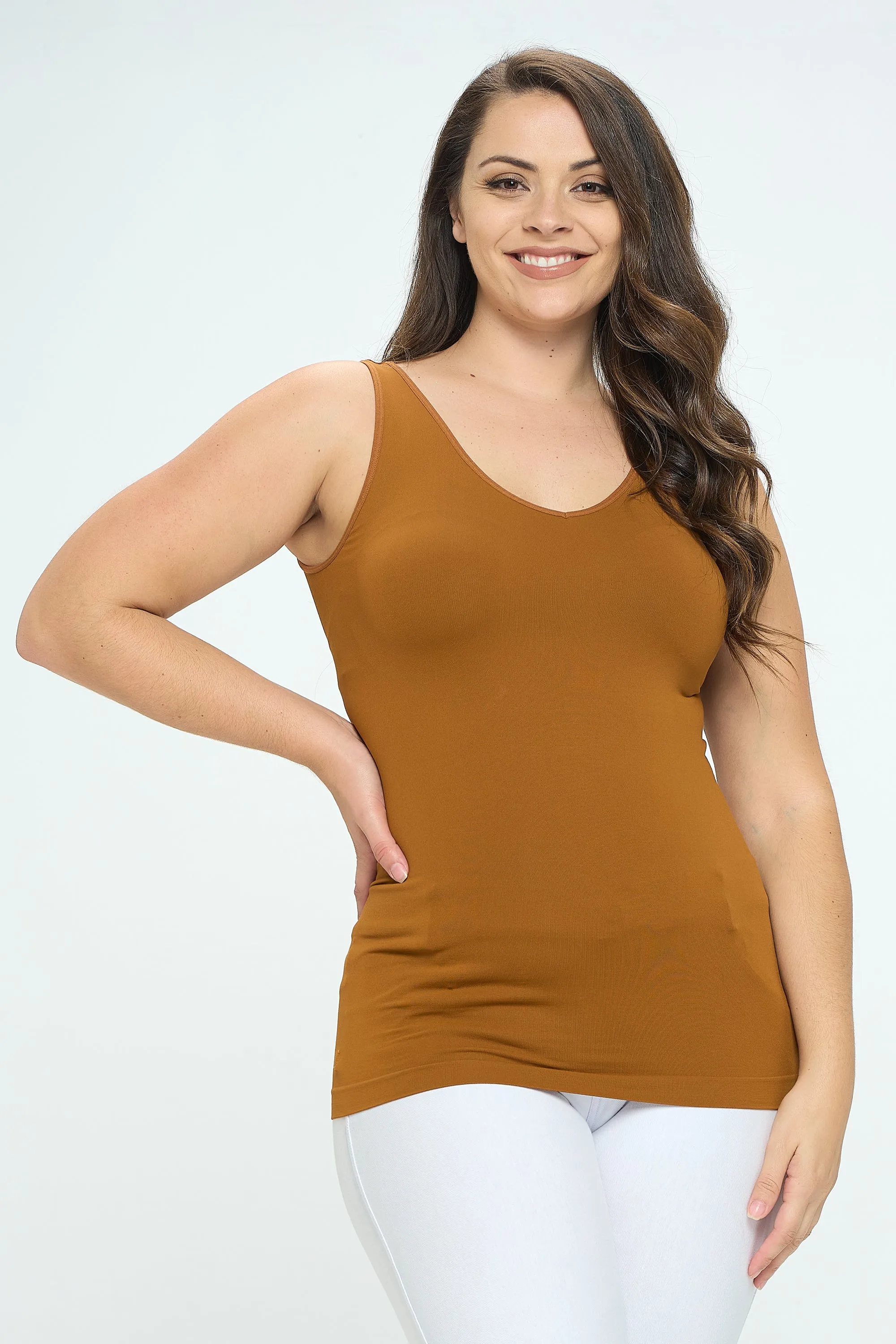 Plus Size Seamless Reversible V or U Tank Top
