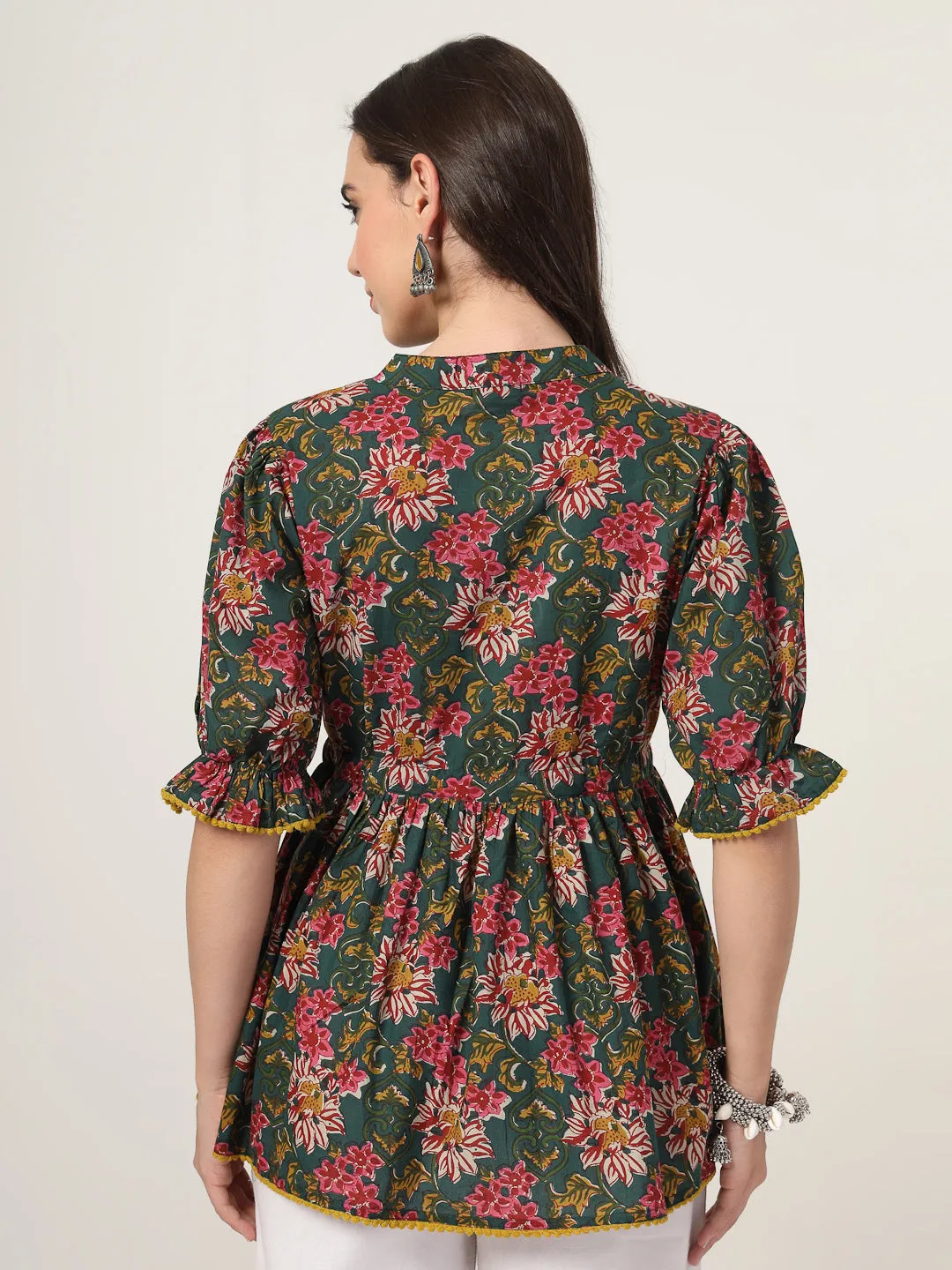 Style Quotient Women Green Printed Tunic